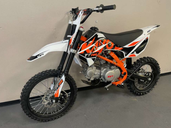 Kayo TT 140 ccm Motocross Dirtbike Pitbike Top Qualitaet