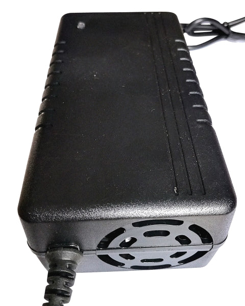 Ladegerät 3-Polig 60V 1000W - 1500Watt schwarz für Lithium Batterien